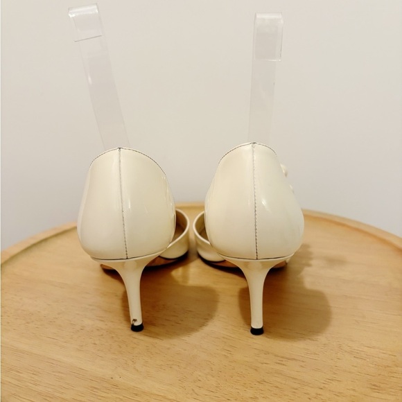 Jimmy Choo Aurelie Patent Leather Pearl Embellishment Heel - Picture 8 of 11